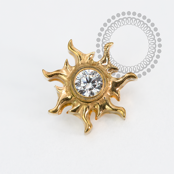 TN2015 Topo Sol Mistico CZ Titânio PVD Gold