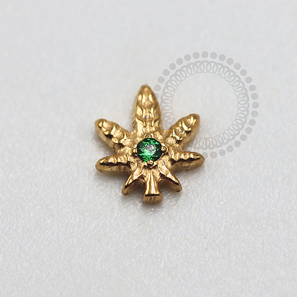 TN1170 Topo Cannabis CZ Verde Titânio PVD Gold