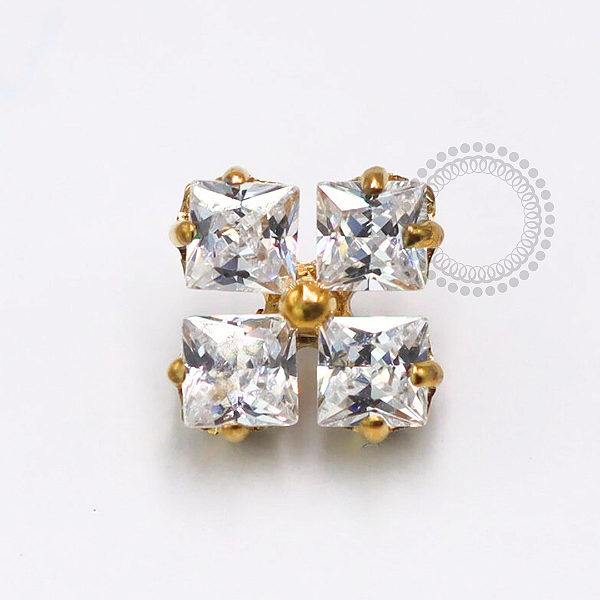 TN1663 Topo Trevo Luxo Titânio PVD Gold