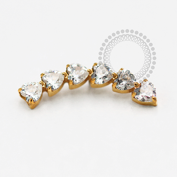 TN1760 Topo Cluster 6 Corações Titanio PVD Gold