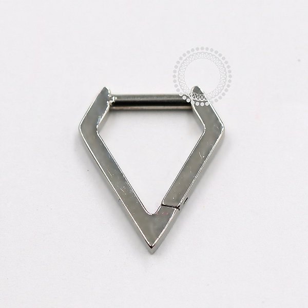 TN1093 Segmento Triangular Titanio ASTM F136