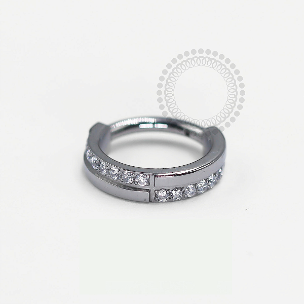 TN1236 Segmento Camada Lisa e Cravejada Titânio ASTM F-136