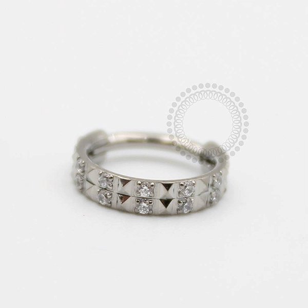 TN133 Segmento Texturizado CZ Duplo Titânio ASTM F136