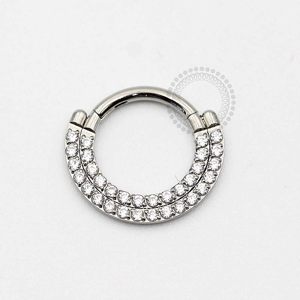 TN148 Segmento Frontal Cravejado Linha Dupla Titânio ASTM F136