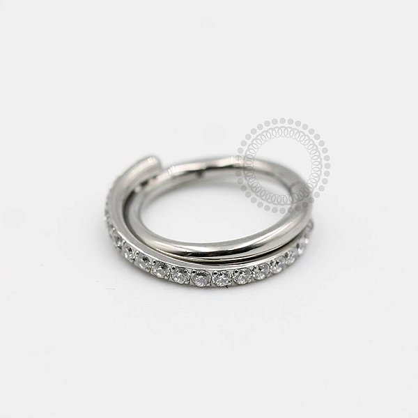 TN153 Segmento Cravejado Linhas Cruzadas Titânio ASTM F-136