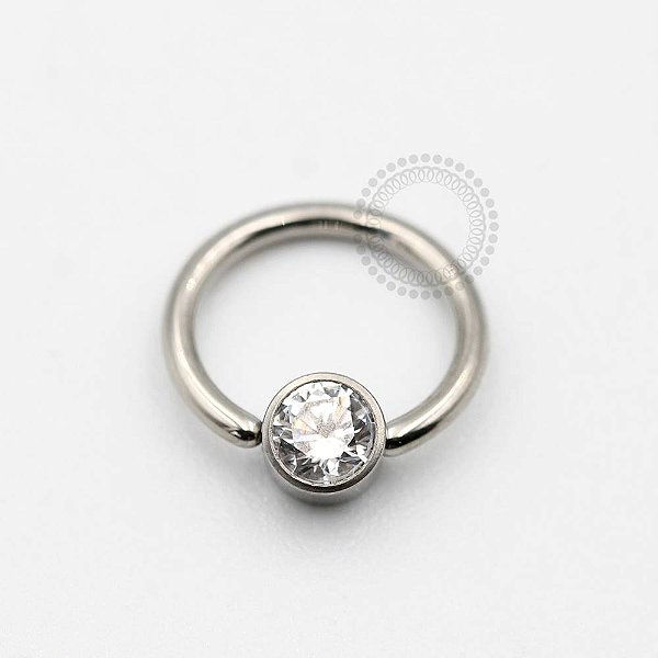 TN162 Captive Zirconia Flat Titânio ASTM F136