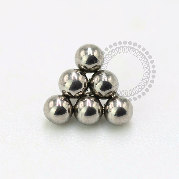 TN1620 Topo Piramide Esferas Titânio ASTM F-136