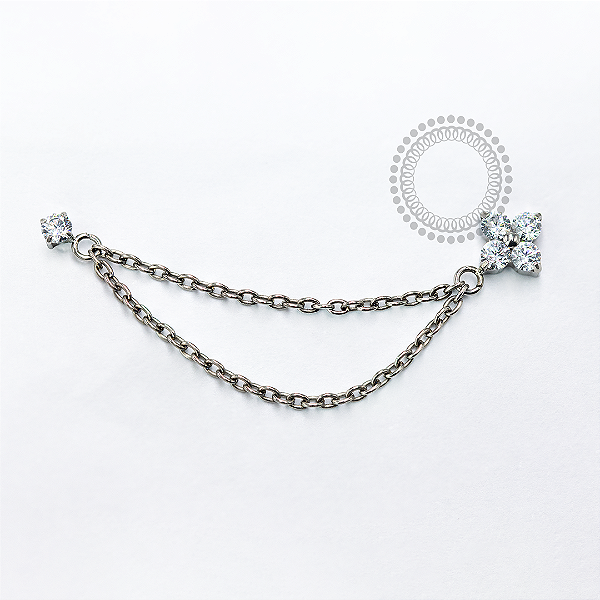 TN1679 Topo Trevo Corrente CZ 2 Roscas Titânio ASTM F-136