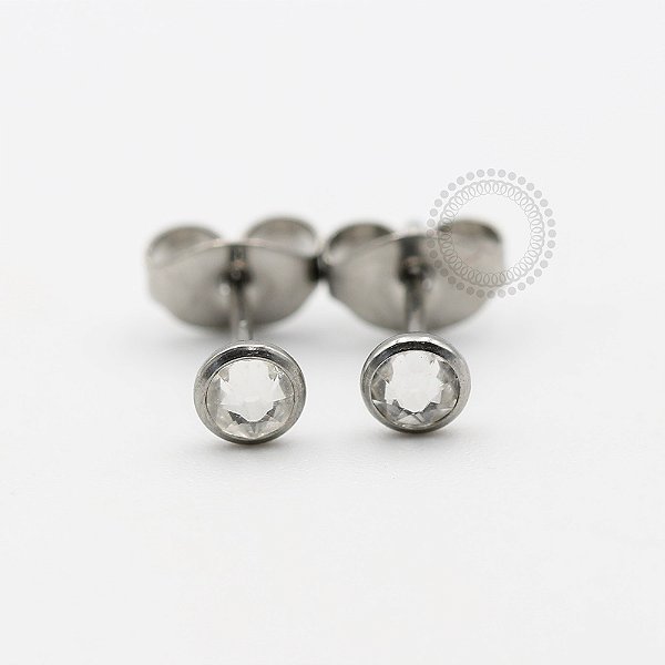 TN356 Brinco Cristal Tarraxa Borboleta Titânio ASTM F136