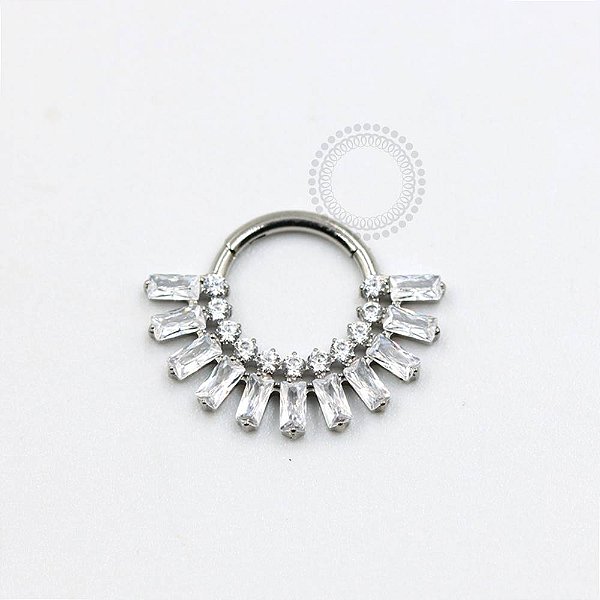 TN951 Segmento Frontal 8mm CZ Baguetes Titânio ASTM F136