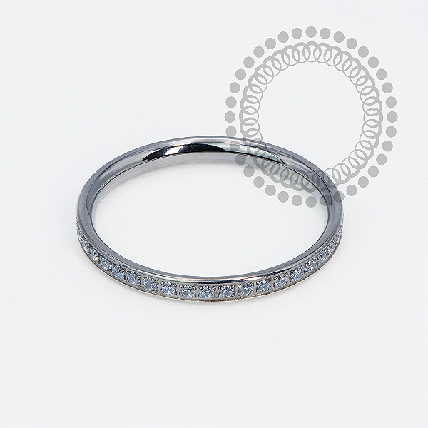 AN0001 Anel Aparador Cravejado 0.5 Titânio ASTM F136