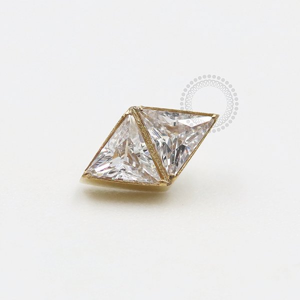 TN657 Topo Losango CZ Titânio PVD  Gold