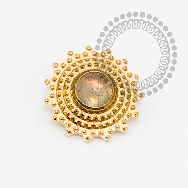 TN2101 Topo Escudo Labradorite Titânio PVD GOLD