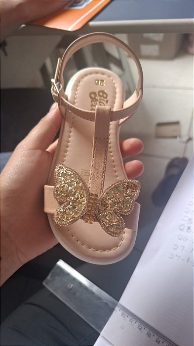 Sandália Bia Bella borboleta