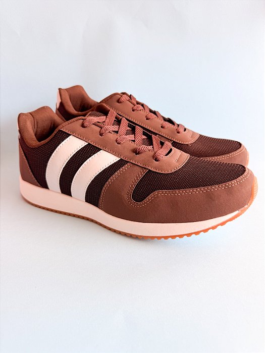 Tenis Polo Onity adulto masculino café