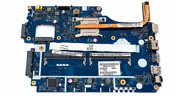PLACA MÃE NOTEBOOK LENOVO – ORIGINAL SEMINOVA