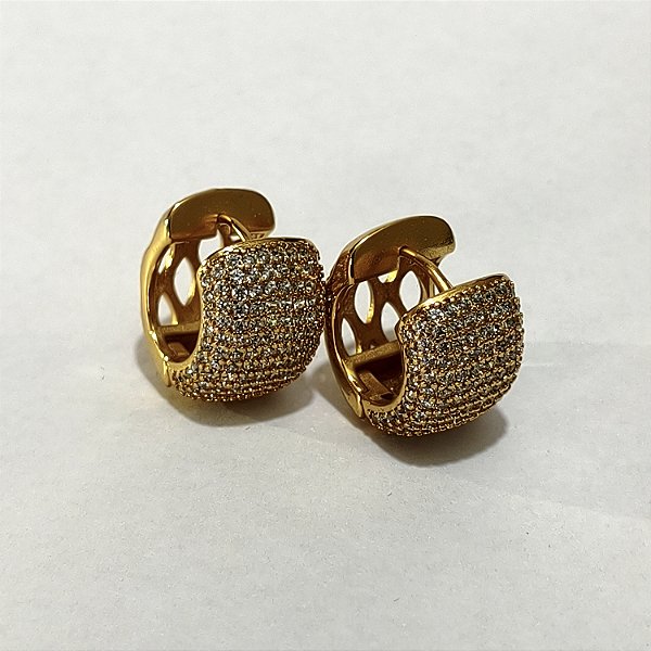 Brinco Argola Cravejada Zircônias - Brilho e Sofisticação