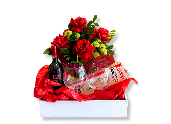 Cesta com Rosas, Vinho, Taça e Palito Grissini