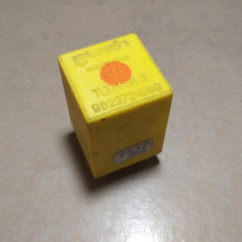 Rele Limpador Traseiro Renault 9622721880 Usado