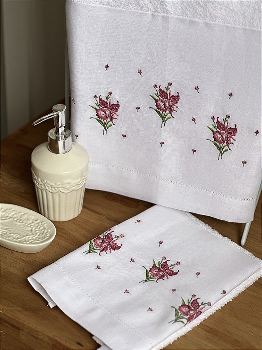 CONJUNTO TOALHA DE MÃO E ROSTO BUQUÊ FLORES ROSAS