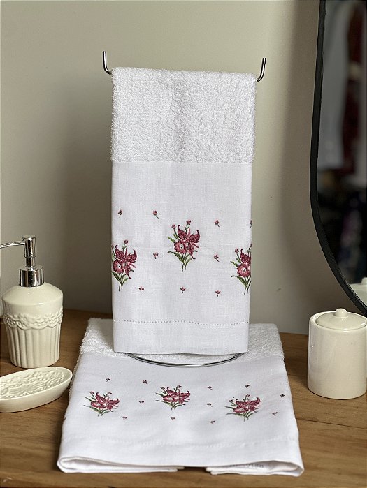 TOALHA DE MÃO BUQUÊ FLORES ROSAS