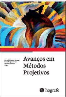 Livro Avanços em Metódos Projetivos - Amaral