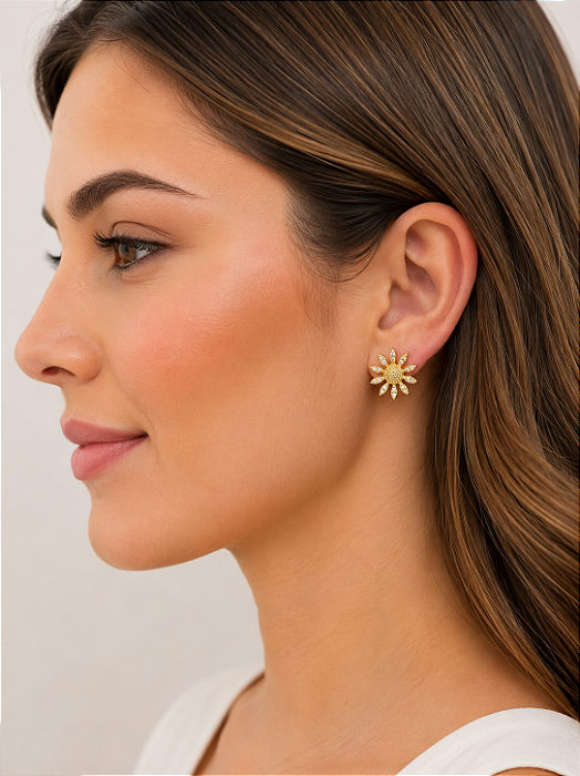 Brinco flor semijoia