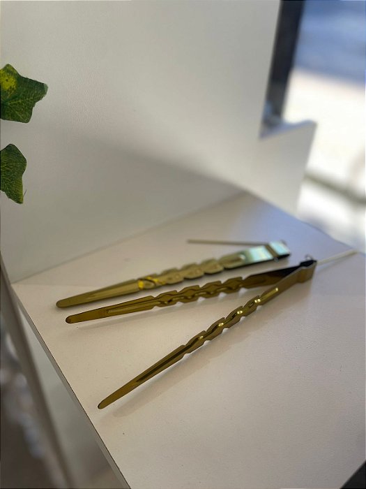 Pegador Dourado Reutilizável