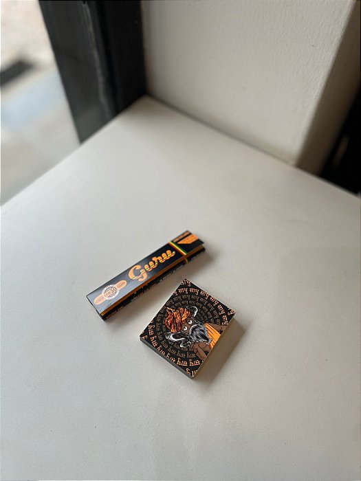 Kit Seda Guru + Piteira Sadhu com adesivo