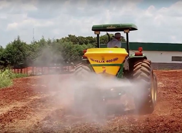 JF Helix 400/600 Distribuidores de Fertilizantes, Calcário e Sementes