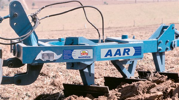 AAR – Arado de Aivecas Reversível