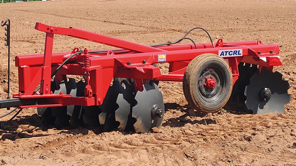 ATCRL – Aradora Tatu Controle Remoto Leve