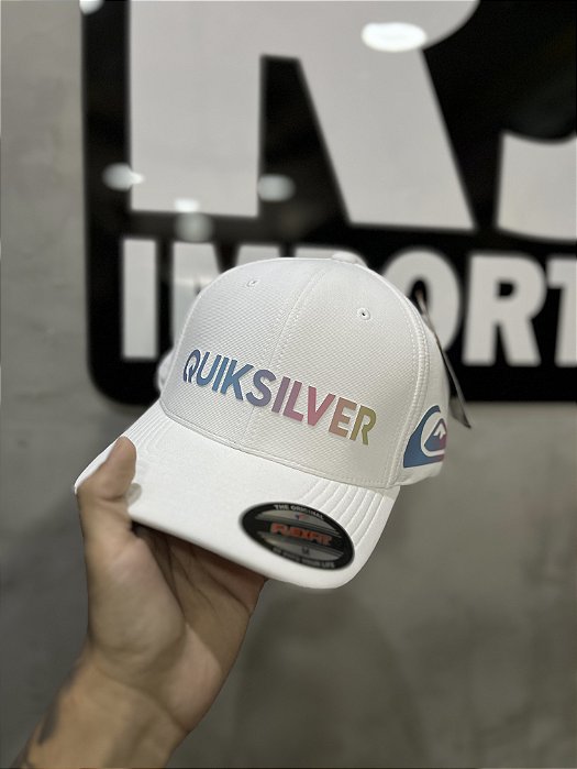 Boné Quiksilver Letreiro 2026 - Branco Multicolors