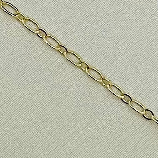 Tornozeleira em banho de ouro 18k em elos vazados tradicional