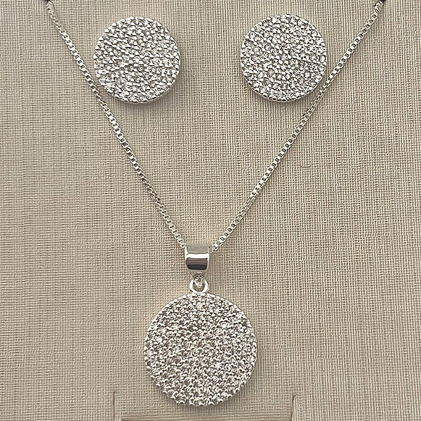 Conjunto bola média cravejada em banho de prata silver