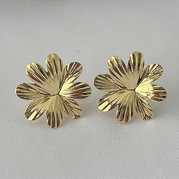 Brinco flor orquídea orgânica em banho de ouro 18k