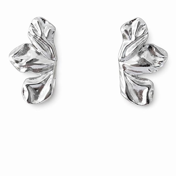 Brinco meia flor orgânica em banho de prata silver