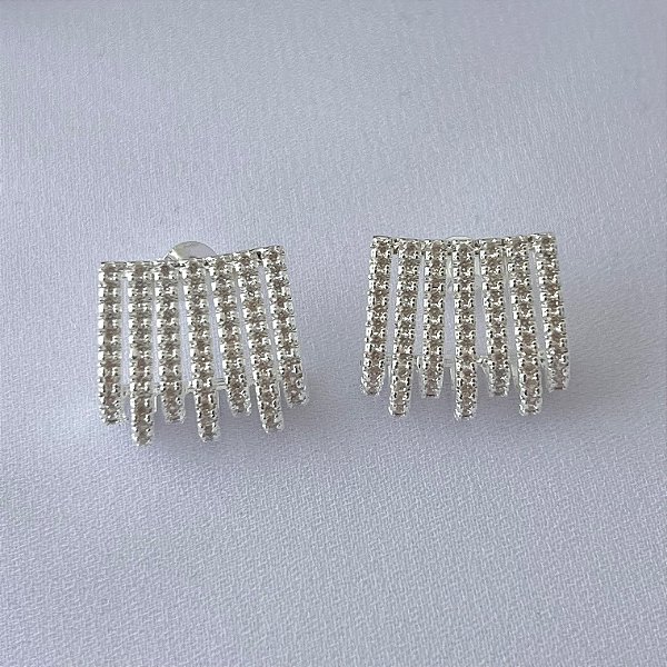 Brinco EARCUFF cravejado em banho de prata silver