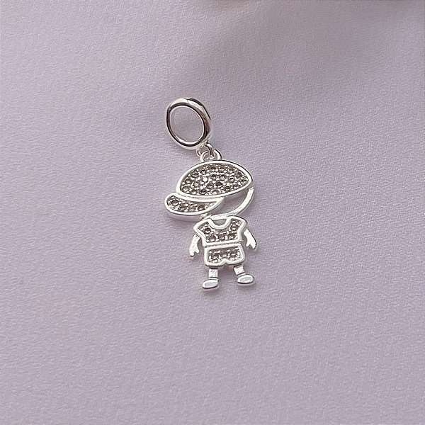 Pingente menino grande cravejado em banho de prata silver