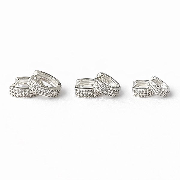 Trio de argolas cravejado em banho de prata silver