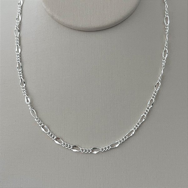 Corrente de elos fígaro em banho de prata silver