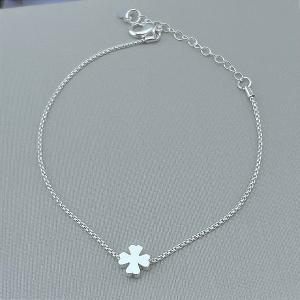 Pulseira de trevo quatro folhas em chapa lisa em banho de prata silver