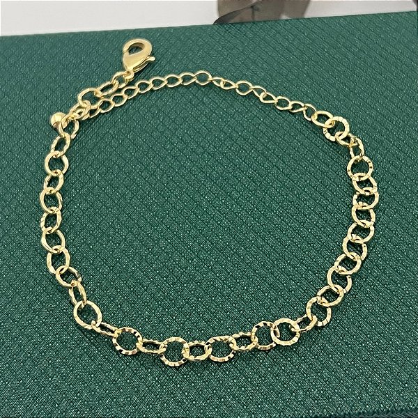 Pulseira de elos vazados redondos texturizados em banho de ouro 18k