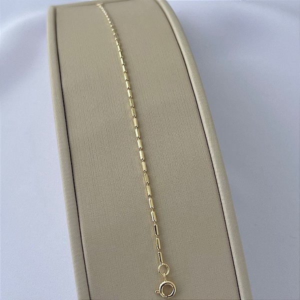 Pulseira de mini palitos em banho de ouro 18k