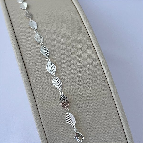 Pulseira de folhas em banho de prata silver