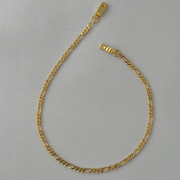 Pulseira masculina de elos grumet intercalados PP com fecho relógio em banho de ouro 18k