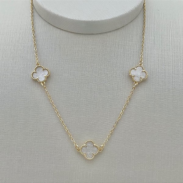 Colar de trevo madrepérola inspiração Van-Cleef em banho de ouro 18k