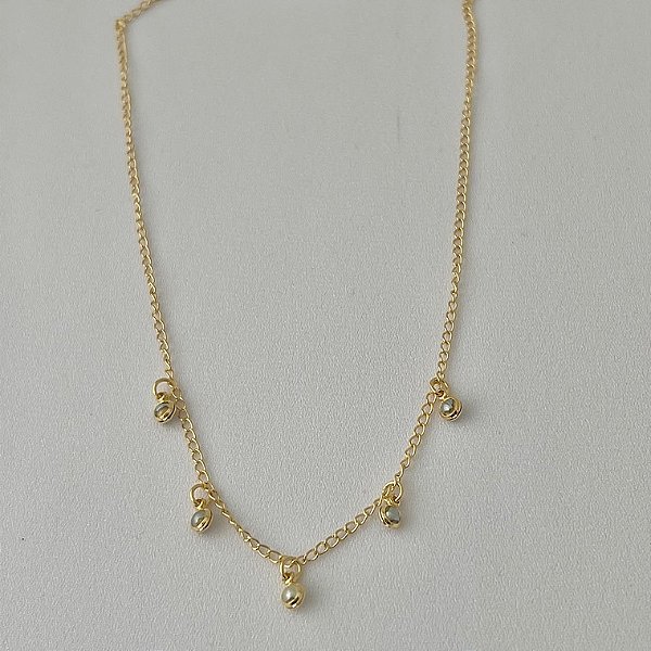 Colar infantil mini pérolas em banho de ouro 18k