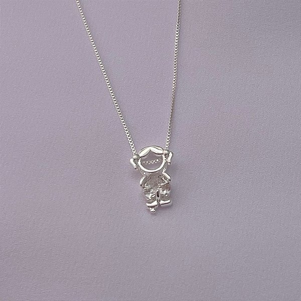 Colar menina com ponto de luz em banho de prata silver