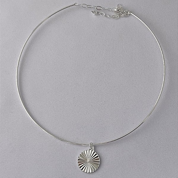 Colar aro pingente orgânico em banho de prata silver